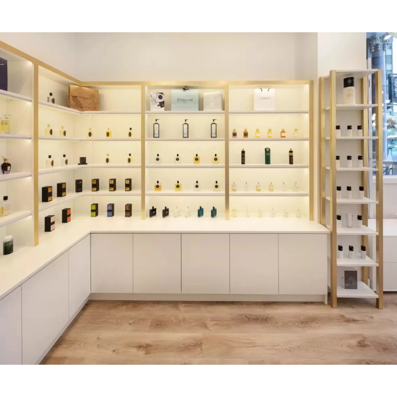 custom.Dubai Luxury Perfume Sh - Interior Design Dubai recension och pris