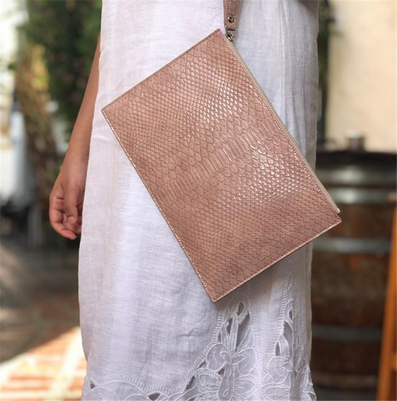 Alirattan Dubai New PU Leather - Interior Design Dubai recension och pris